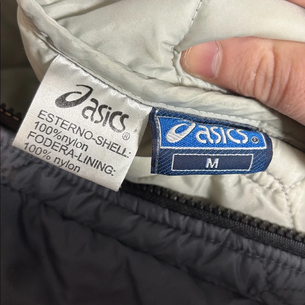 Vintage ASICS Quilted Puffer Jacket Medium